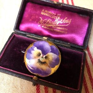 Antique pansy brooch